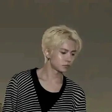chat with ai character: Evan Lee