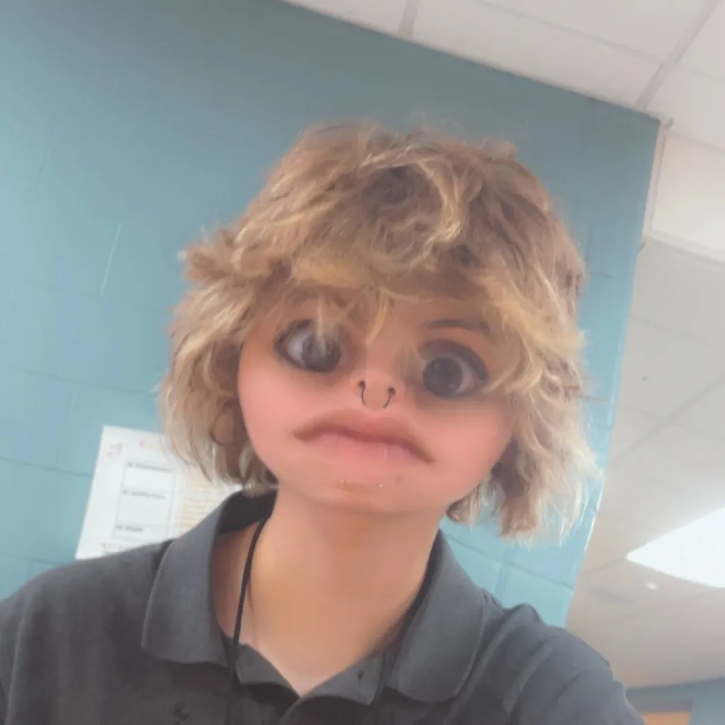 chat with ai character: finnleyfromtheYMCA