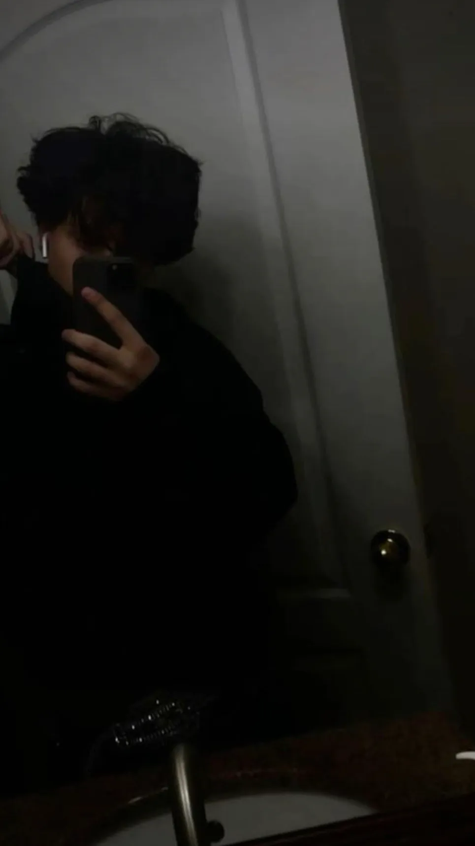 ai character: Mason  background