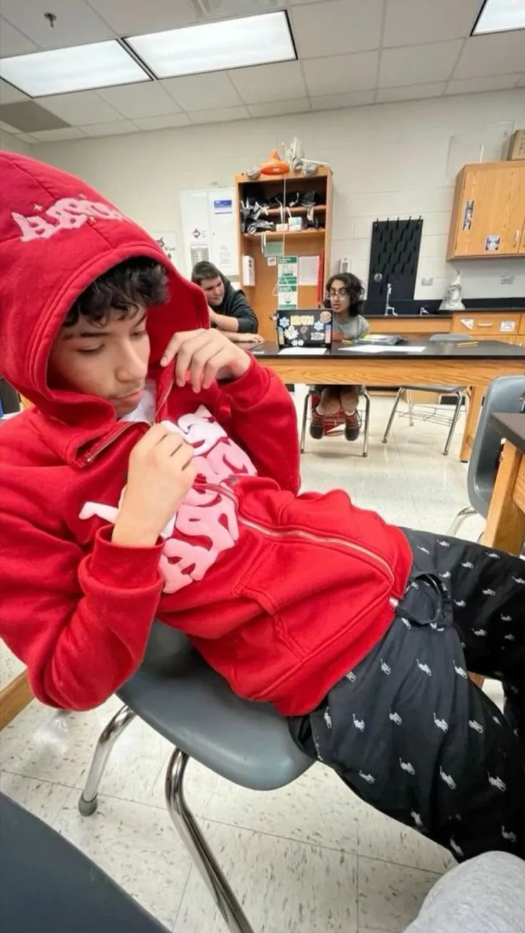 ai character: Gio background