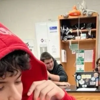 chat with ai character: Gio