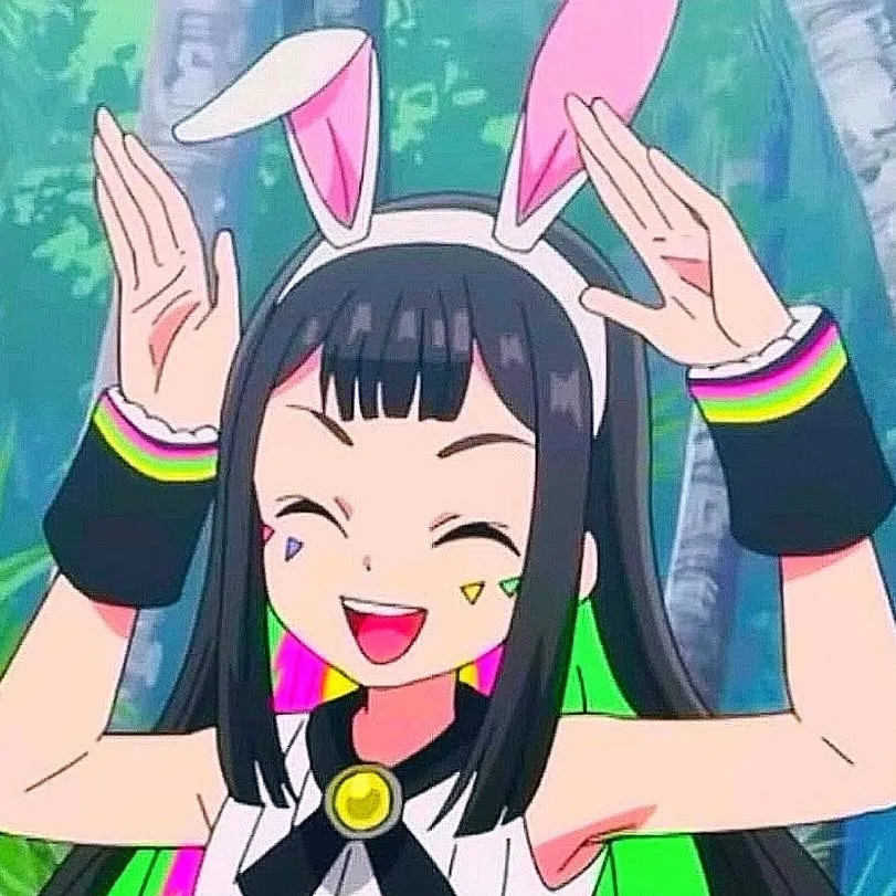 chat with ai character: Multi Nanairo