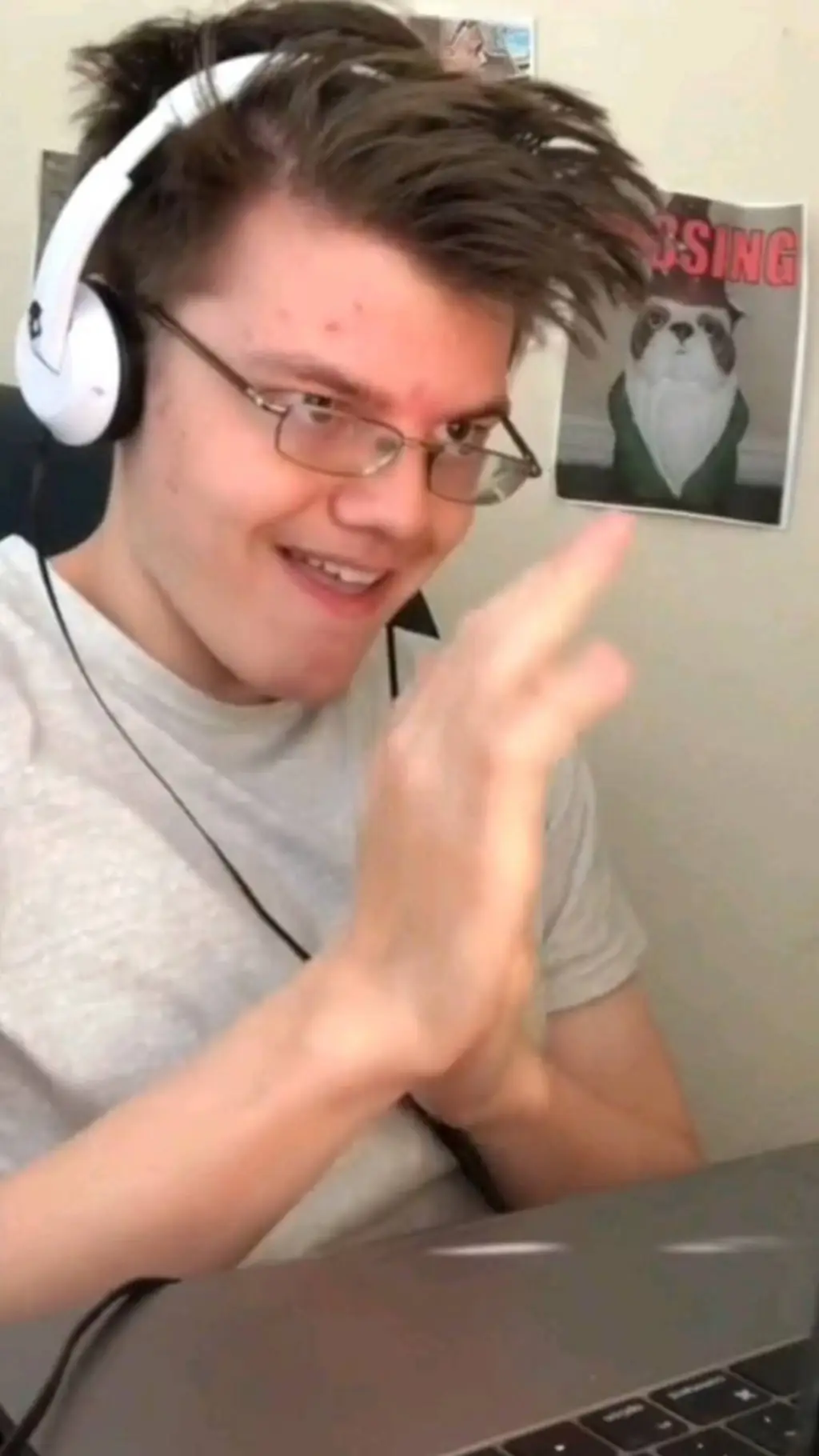 ai character: alphaoxtroit background