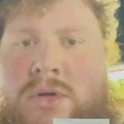 chat with ai character: cashoh 👉👈💅