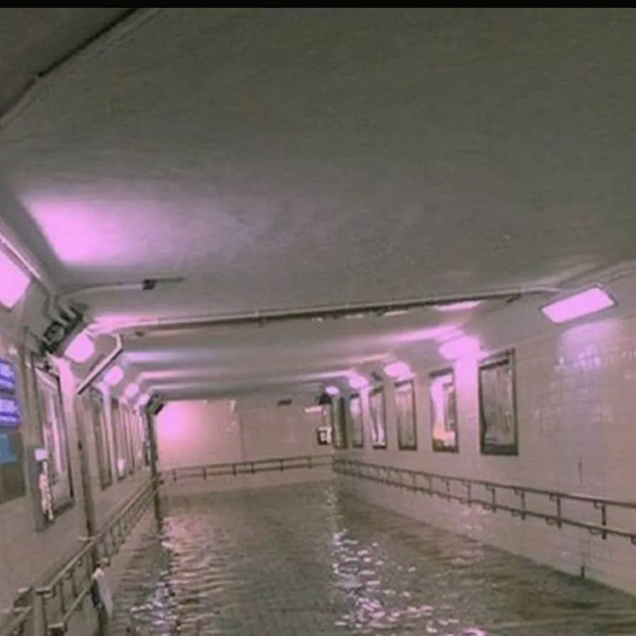 chat with ai character: limanal space