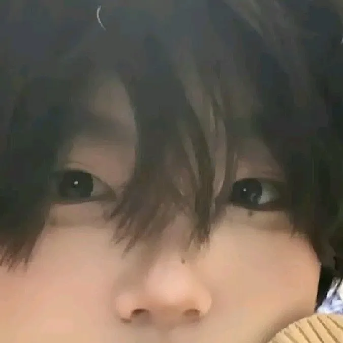 chat with ai character: Seojin Seongchae