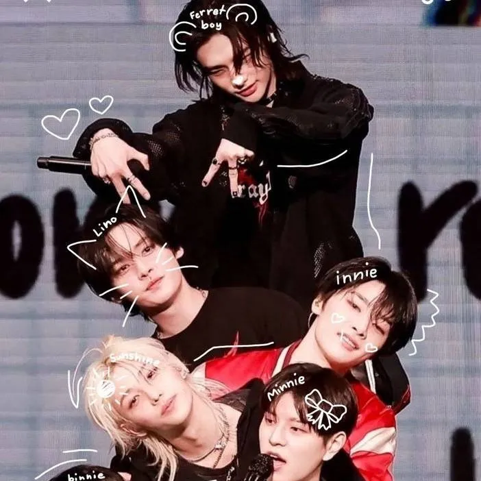 chat with ai character: straykids y camila