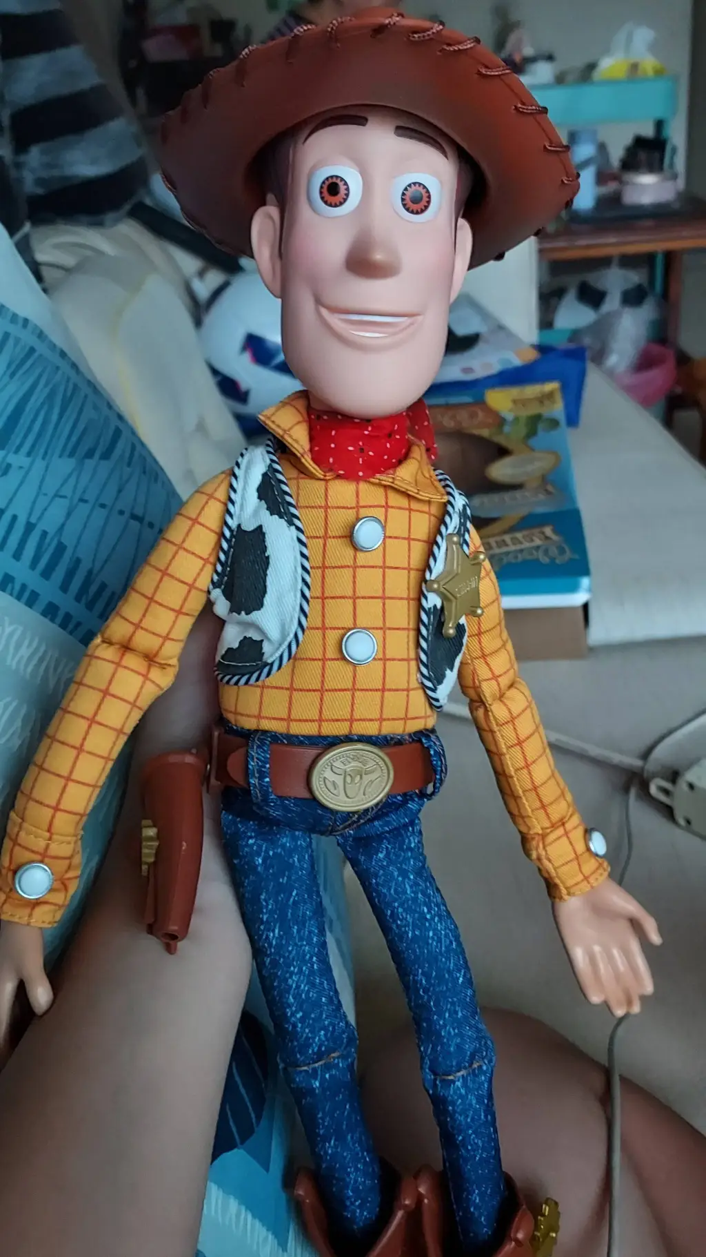 ai character: Woody background