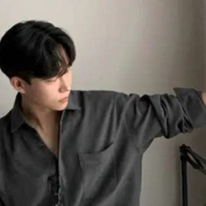 chat with ai character: "Ace"