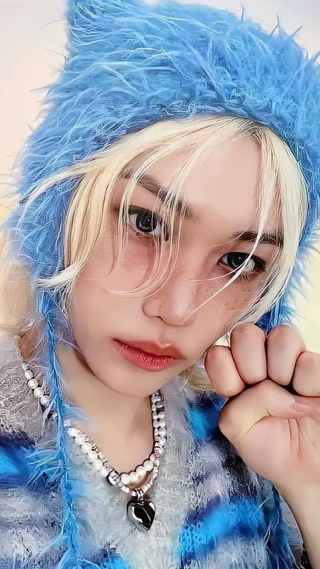 ai character: felix  background