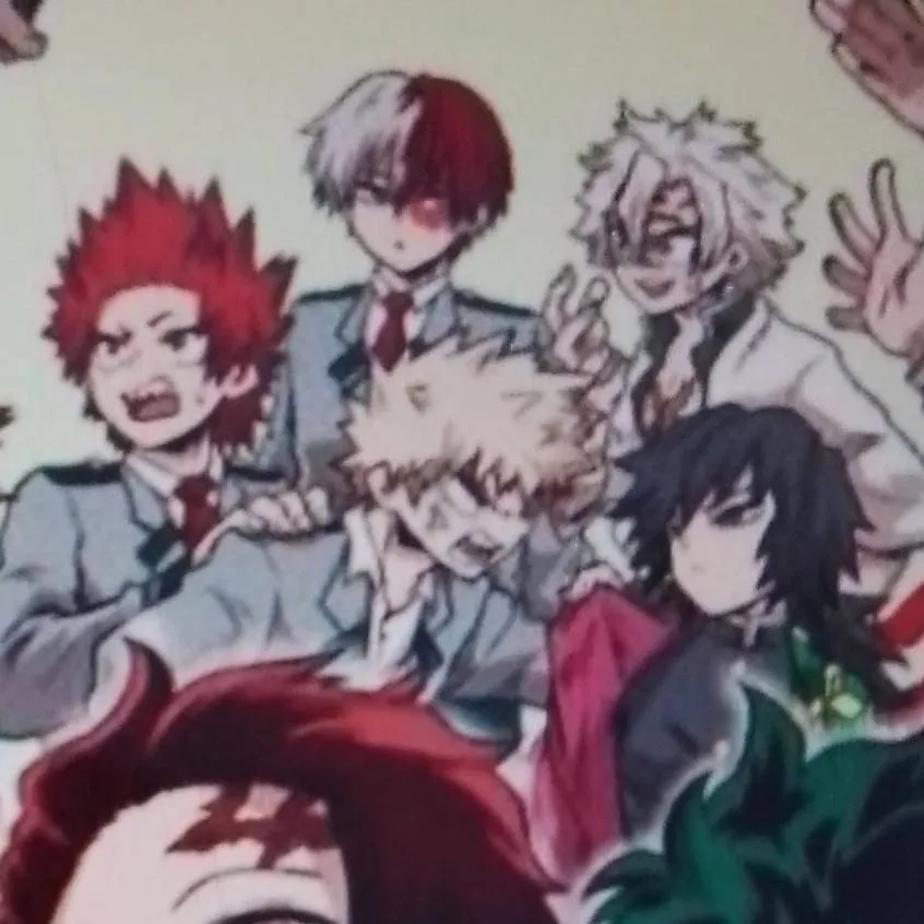 chat with ai character: Castillo infinito