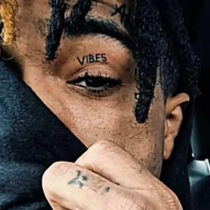 chat with ai character: jahseh 