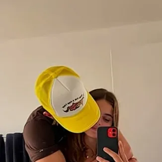 chat with ai character: Friends to Lovers