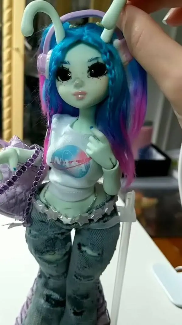 ai character: britanny background