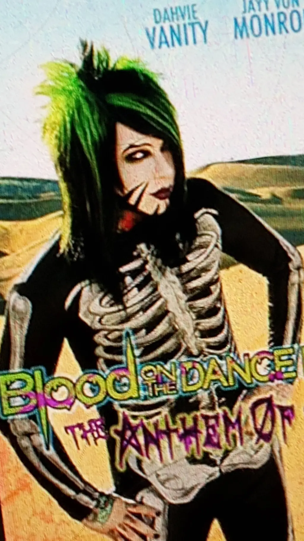 ai character: Dahvie Vanity💕🖤 background