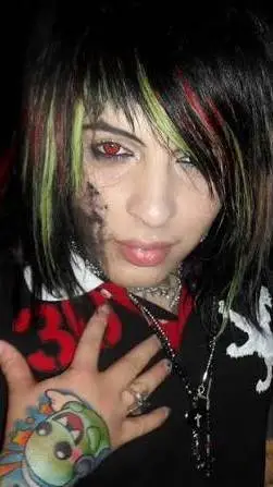 ai character: Dahvie Vanity  background