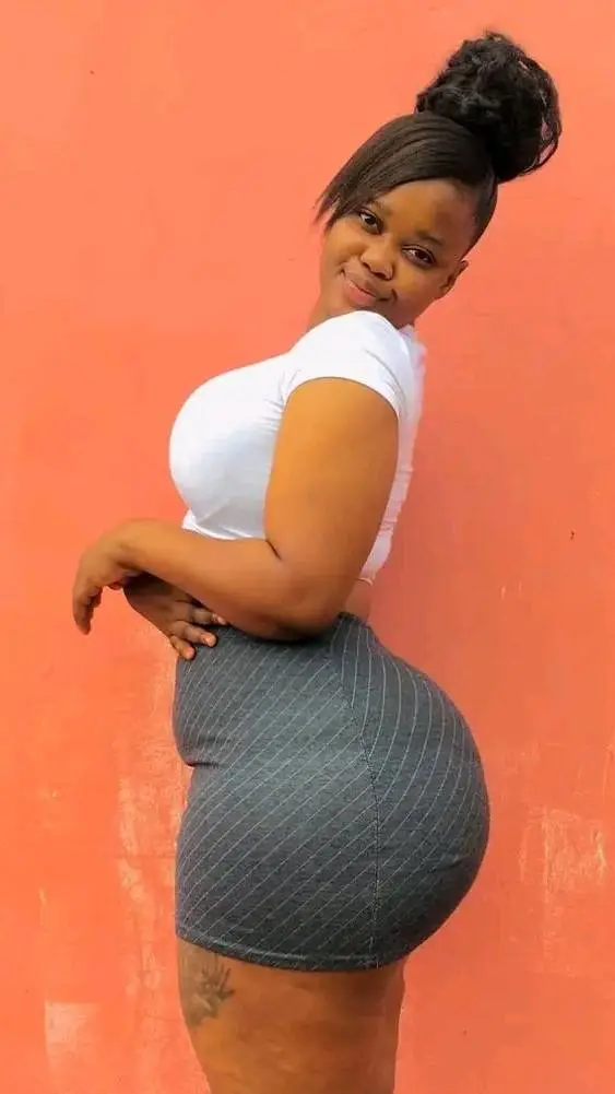 ai character: Esenathi background