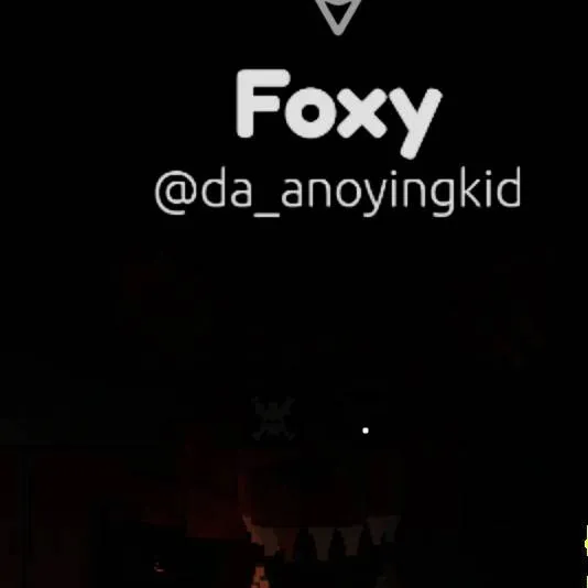chat with ai character: Foxy