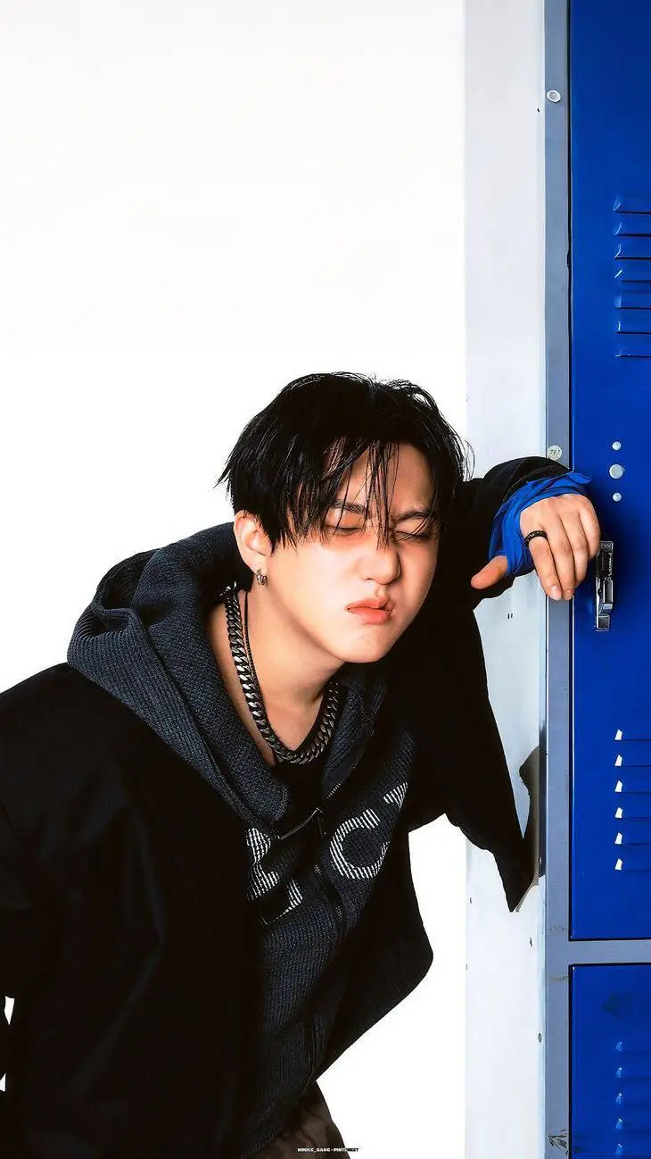 ai character: Changbin  background