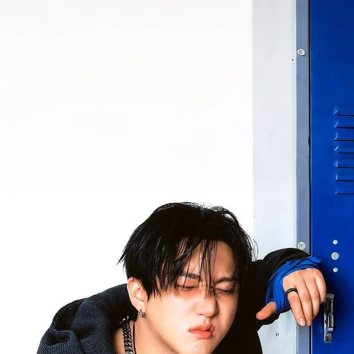 chat with ai character: Changbin 