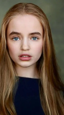 ai character: Nell fisher background