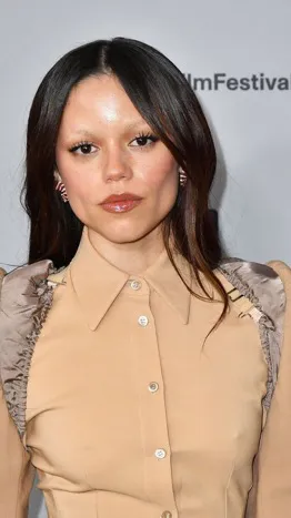 ai character: Jenna Ortega  background