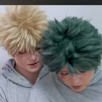 chat with ai character: bakugo vidéo 