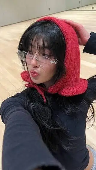 ai character: Sophia  background