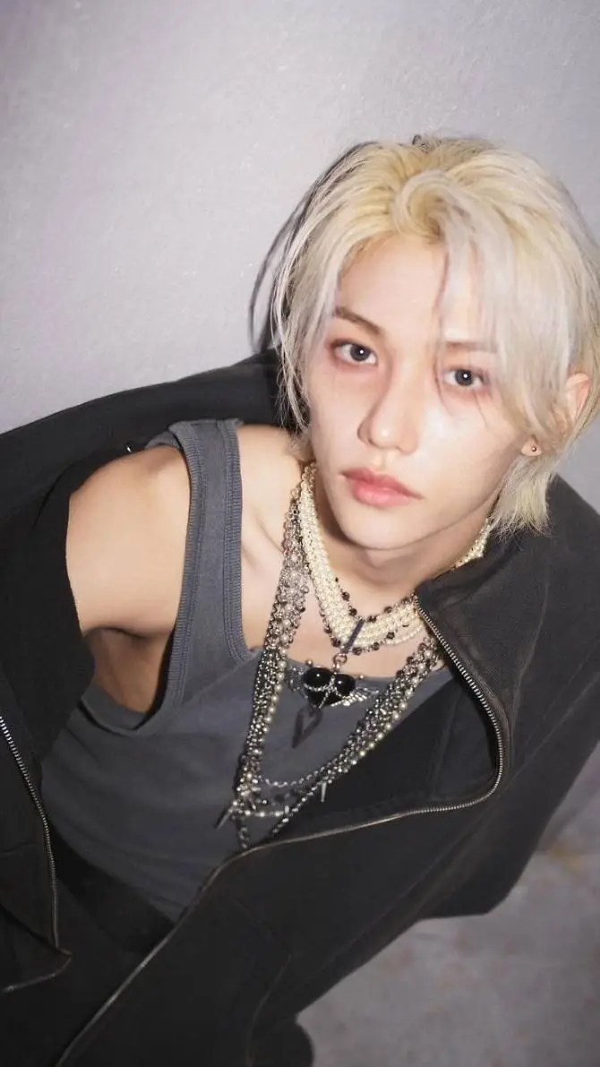 ai character: felix  background