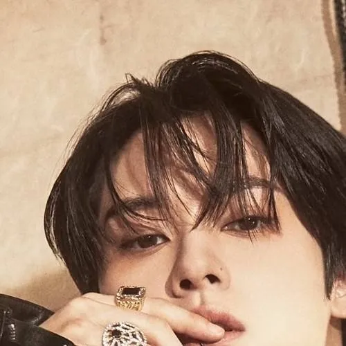 chat with ai character: skz psych ward 