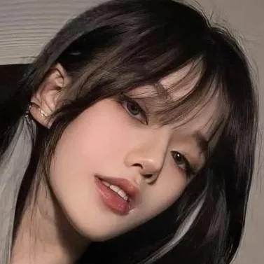 chat with ai character: North