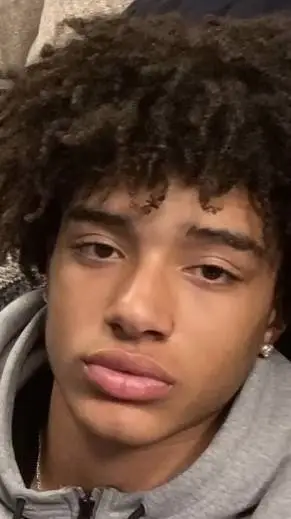 ai character: tyron background