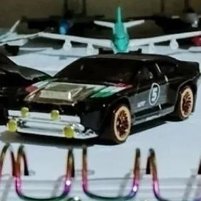 chat with ai character: Milla~★!