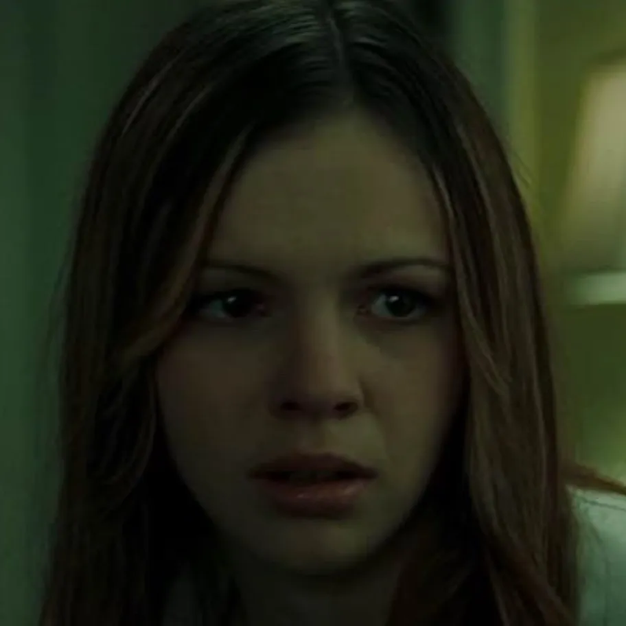 chat with ai character: Katie Embry