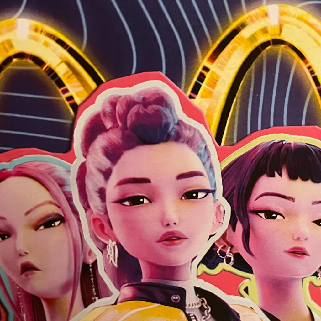 chat with ai character: K-pop DH