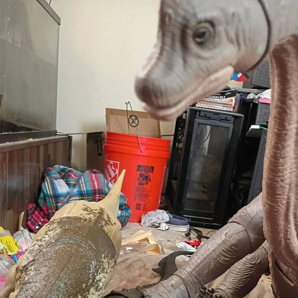 chat with ai character: Dino Prince's