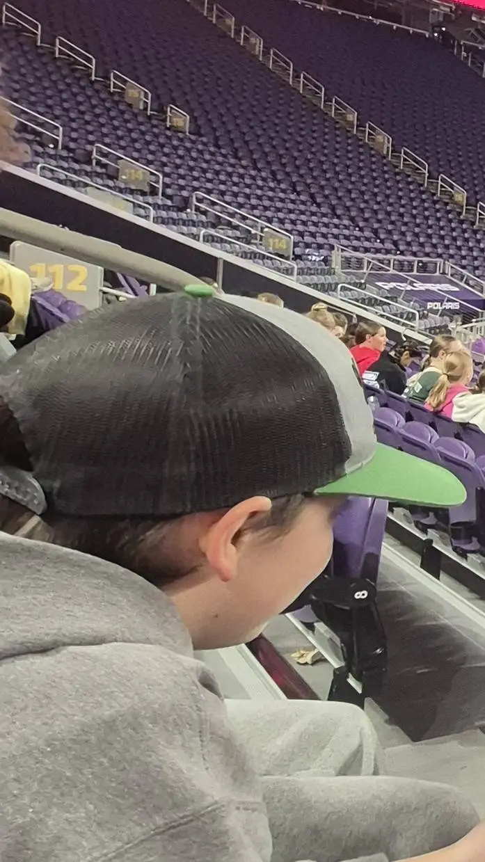 ai character: Bryson Scribbner  background