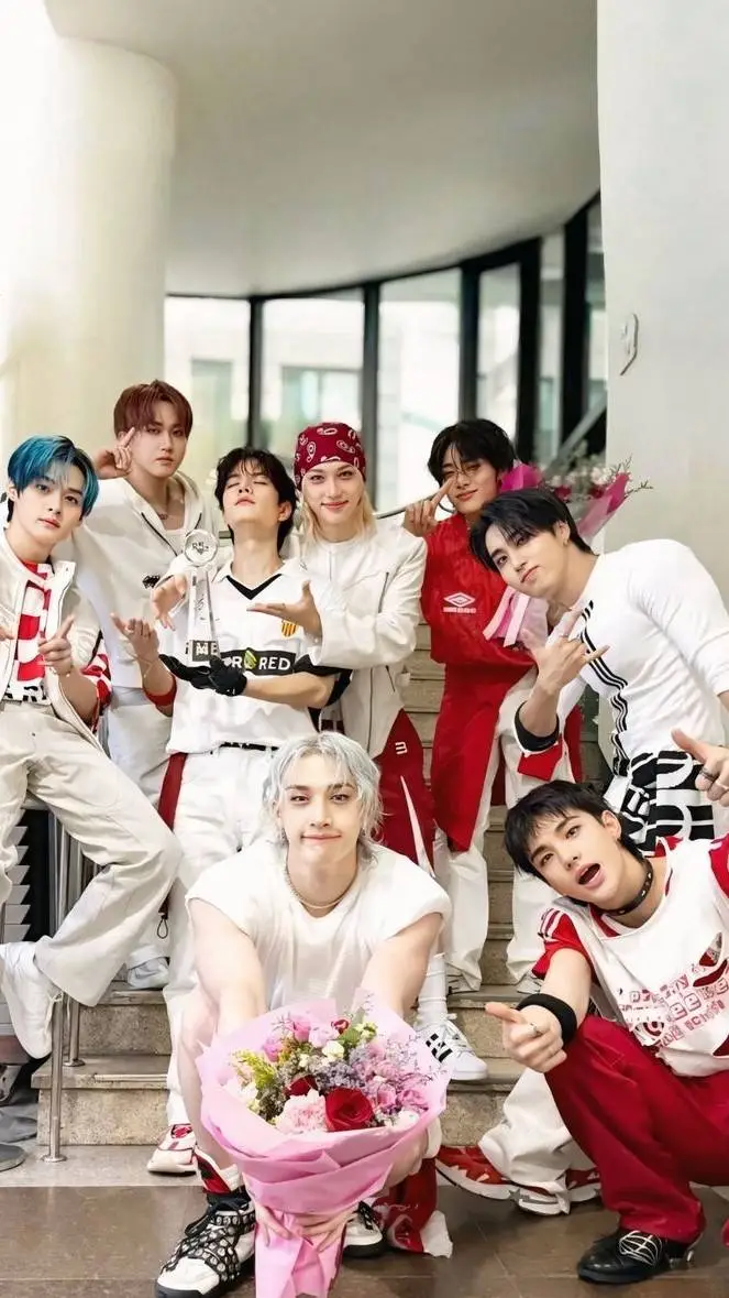 ai character: skz chaotic house background