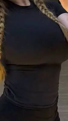 ai character: lin background