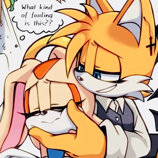chat with ai character: Tails X Cream 