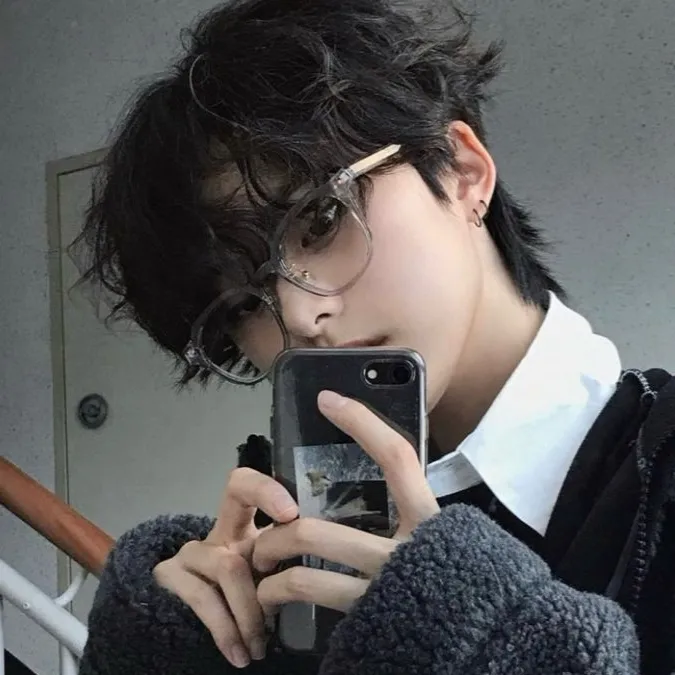 chat with ai character: Jayden 