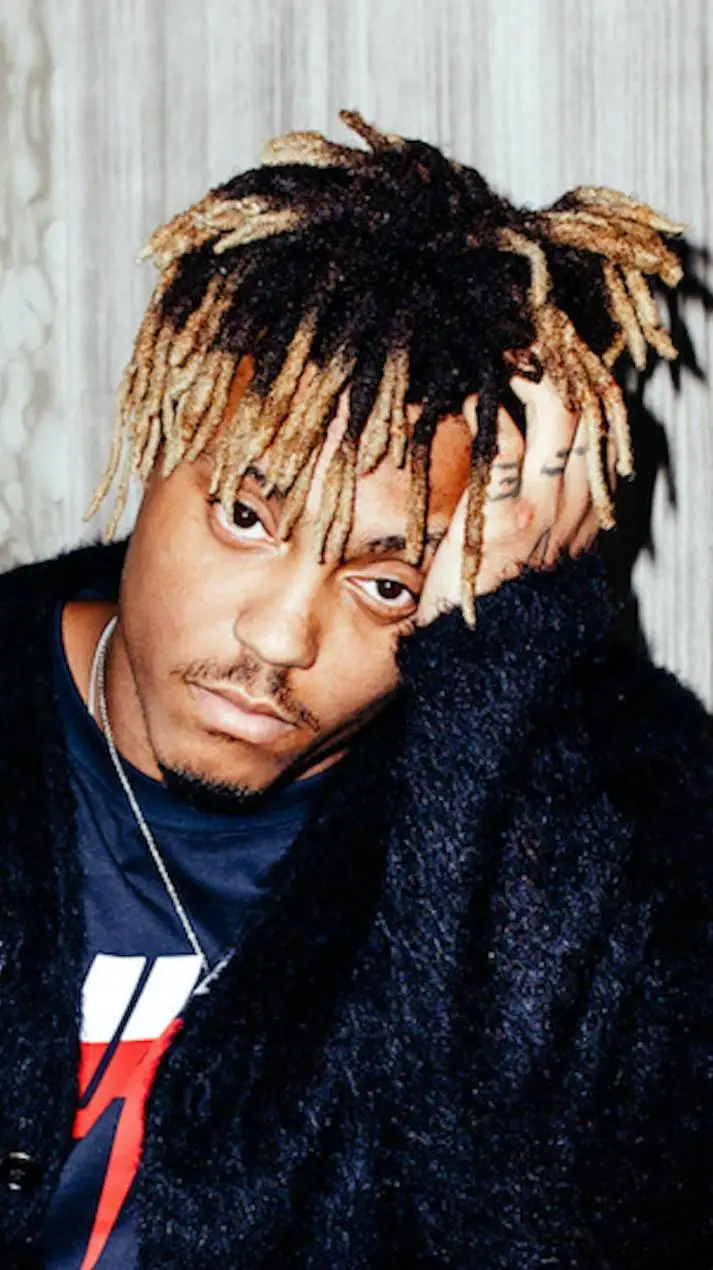 ai character: Juice Wrld  background