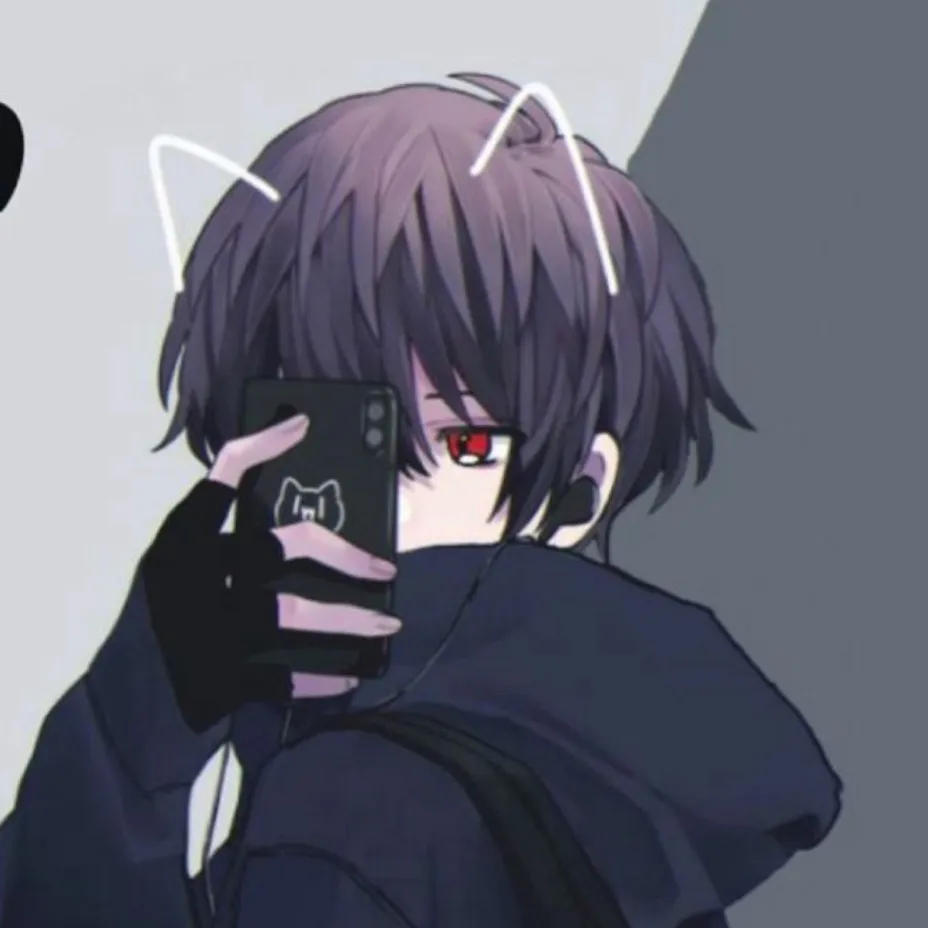 chat with ai character: ♠️ .Alan•. ♠️