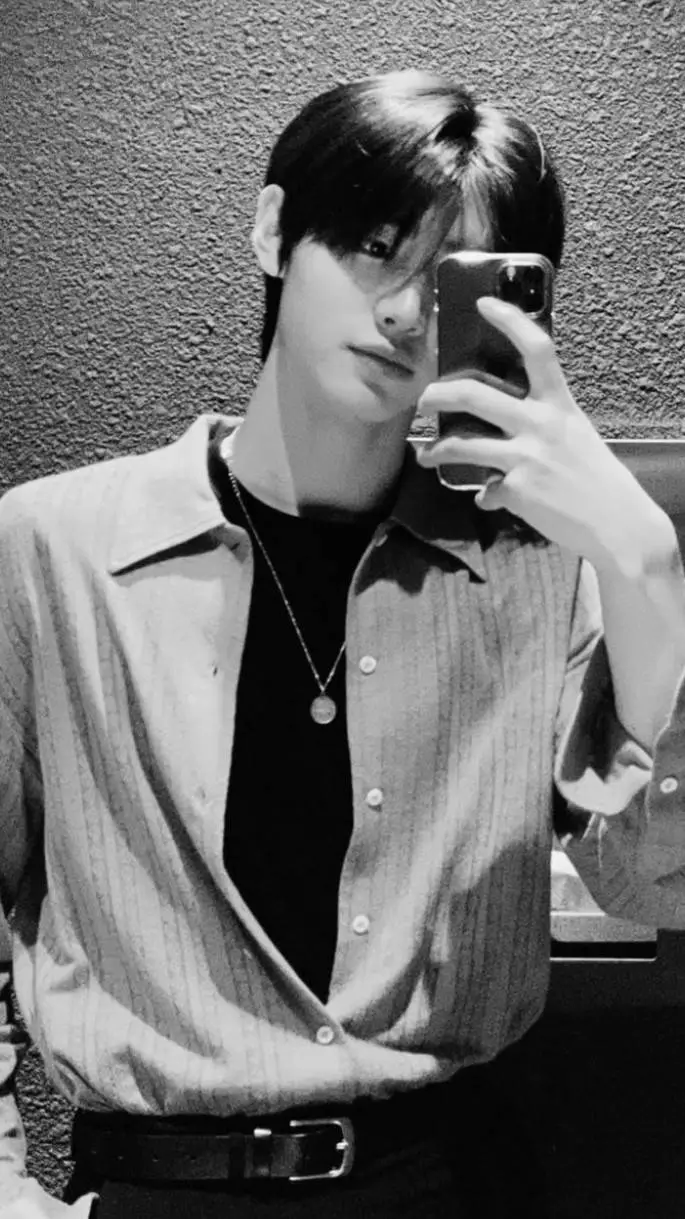 Talkie AI - Chat with Noah