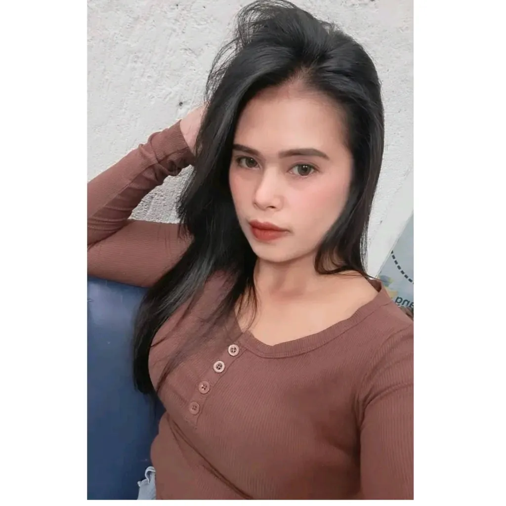 chat with ai character: lita