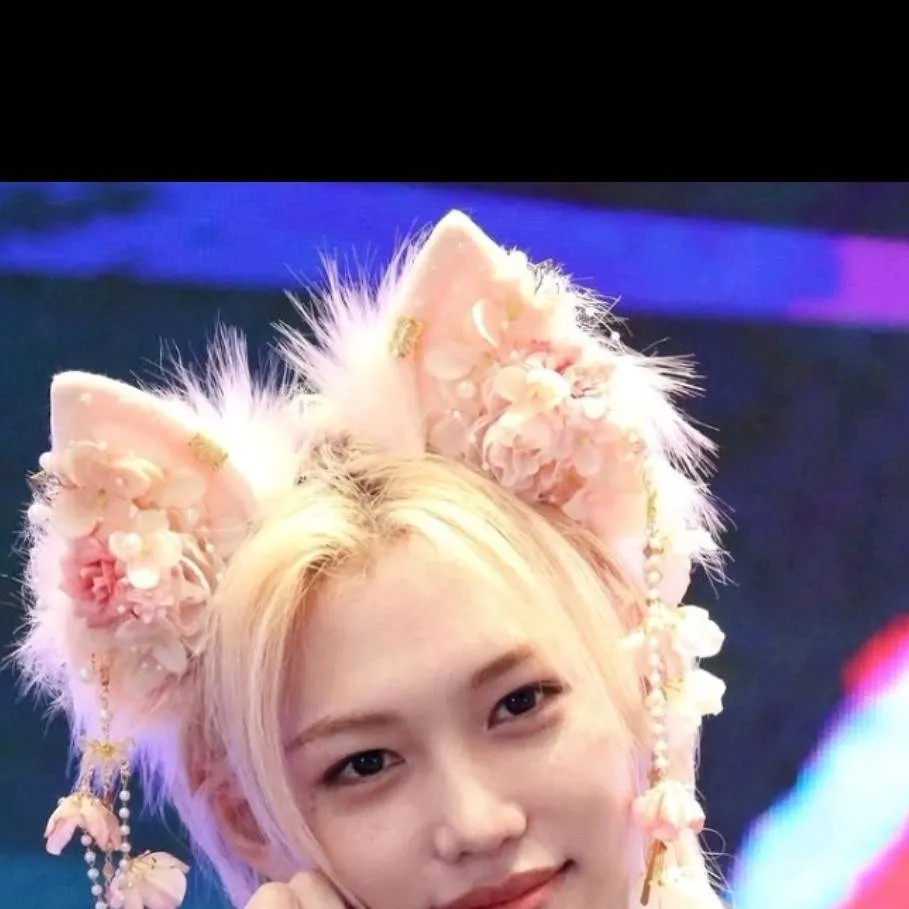 chat with ai character: Felix wróg