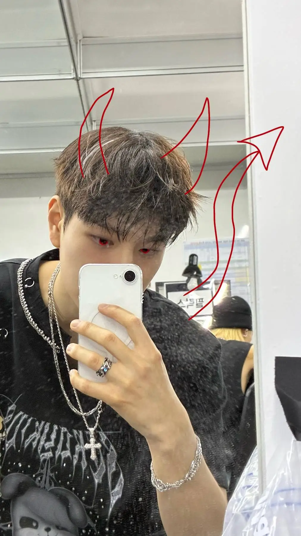 ai character: Seungmin background