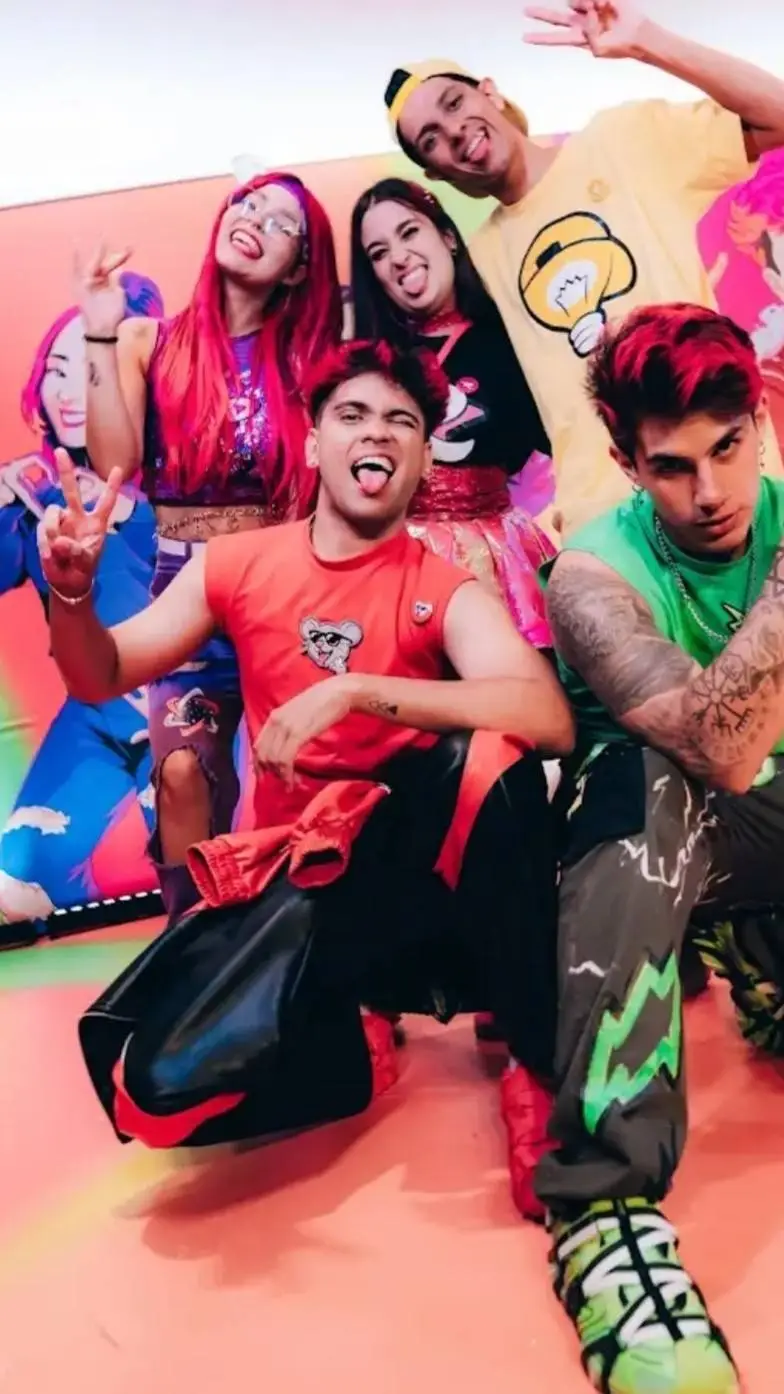 ai character: grupos dos rosas  background