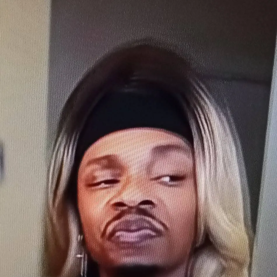 chat with ai character: you mom..