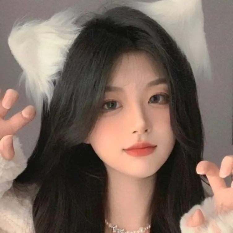 chat with ai character: your bestie